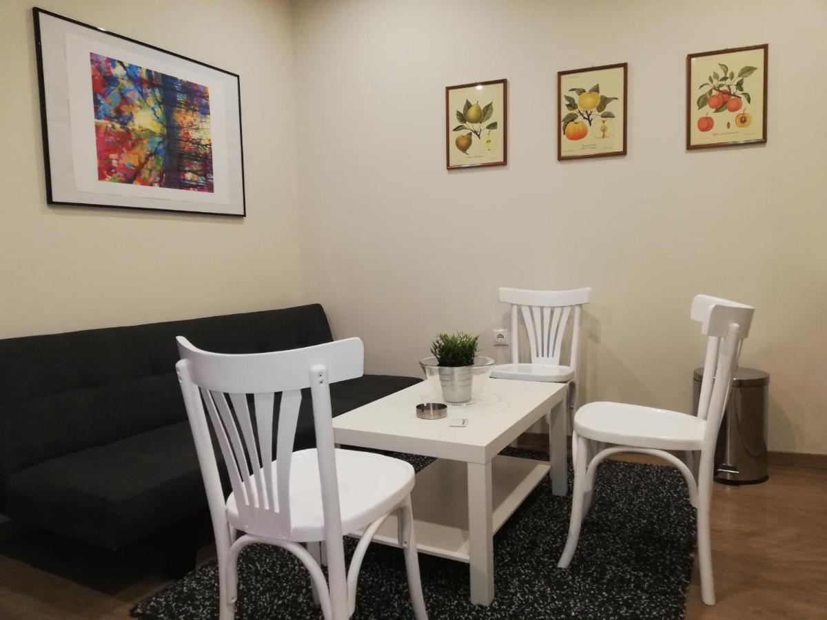 Central Apartment in Psiri  Атина Екстериор снимка