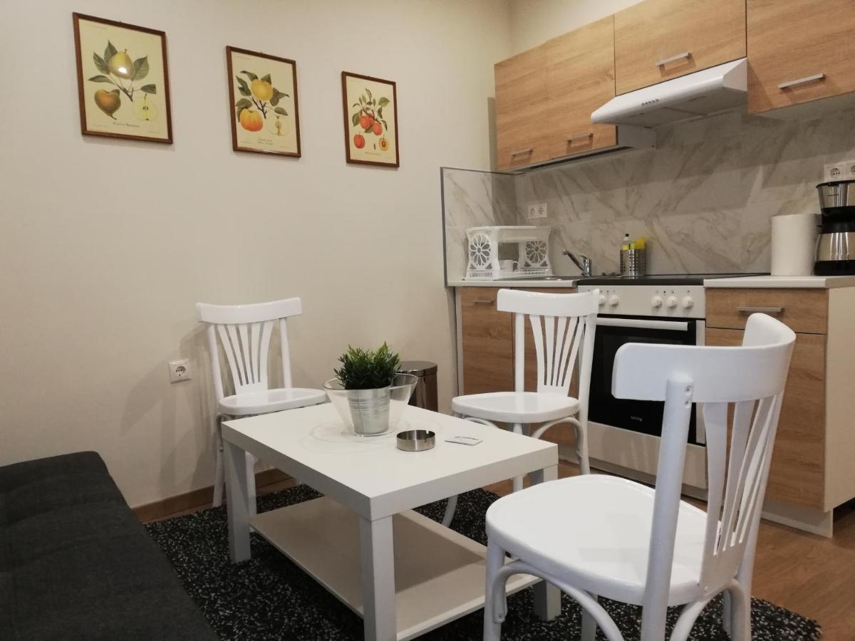 Central Apartment in Psiri  Атина Екстериор снимка