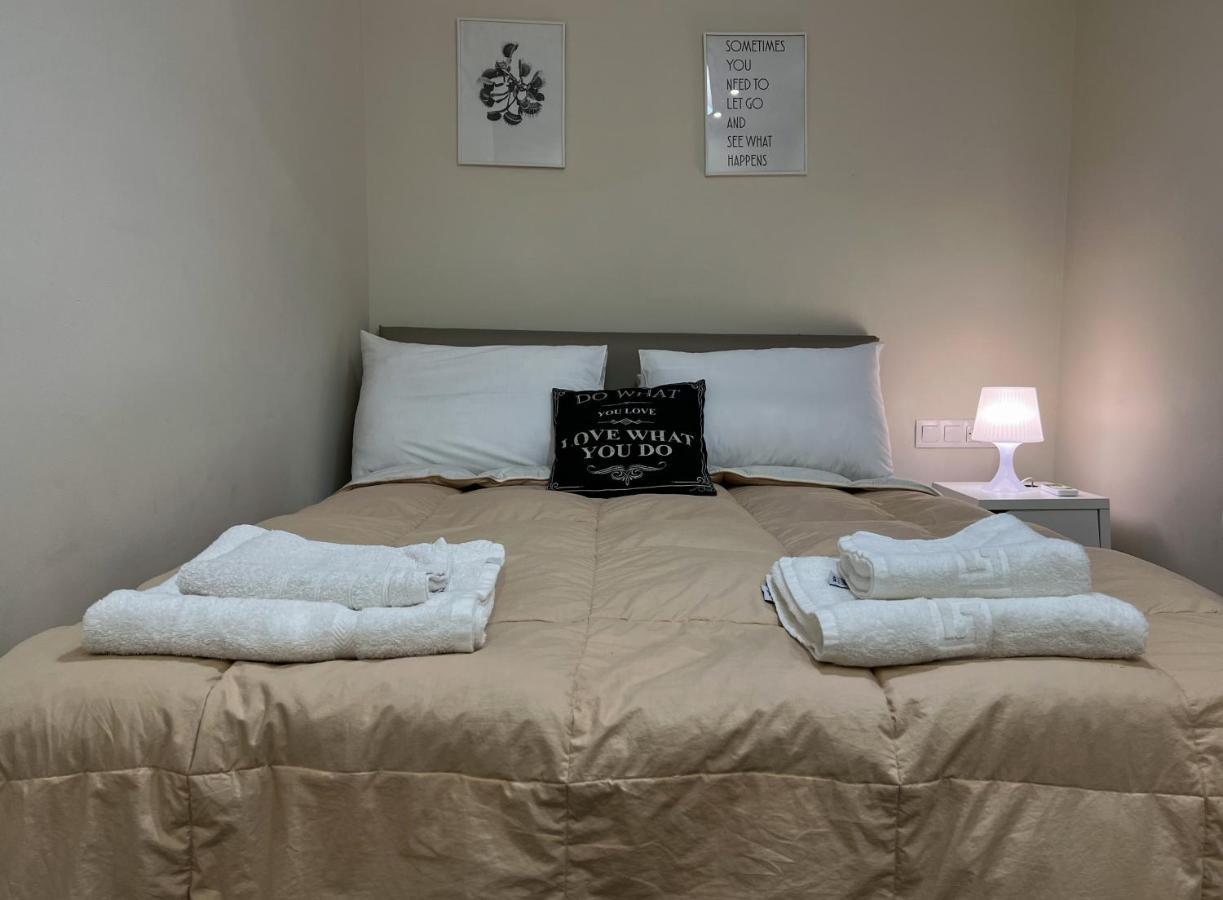 Central Apartment in Psiri  Атина Екстериор снимка