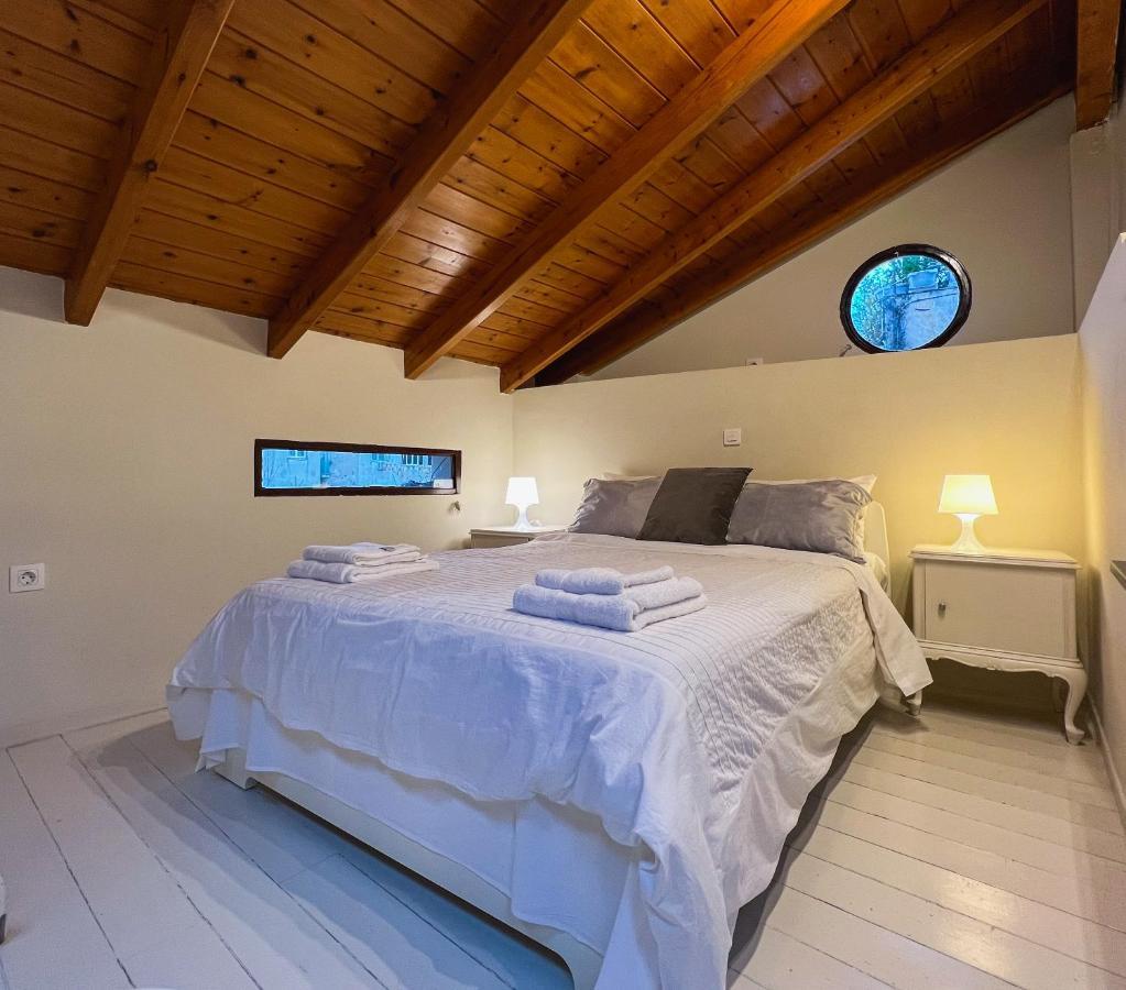 Central Apartment in Psiri  Атина Екстериор снимка