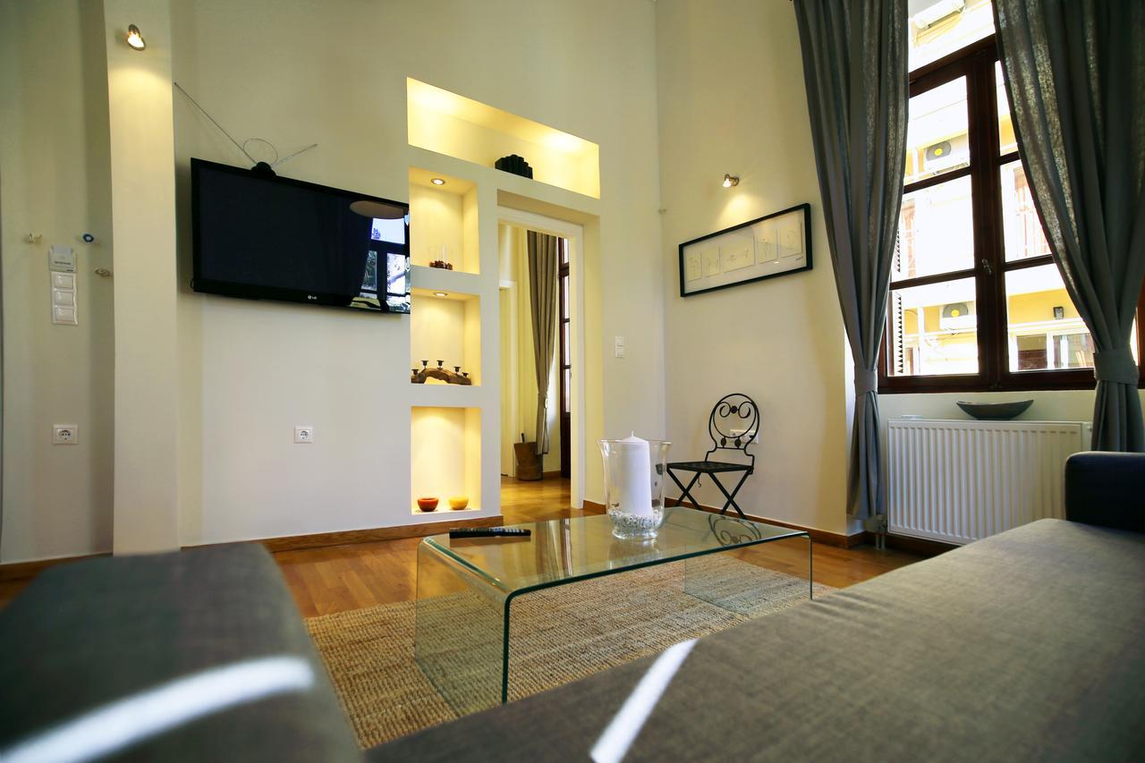 Central Apartment in Psiri  Атина Екстериор снимка