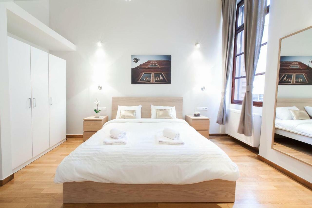 Central Apartment in Psiri  Атина Екстериор снимка